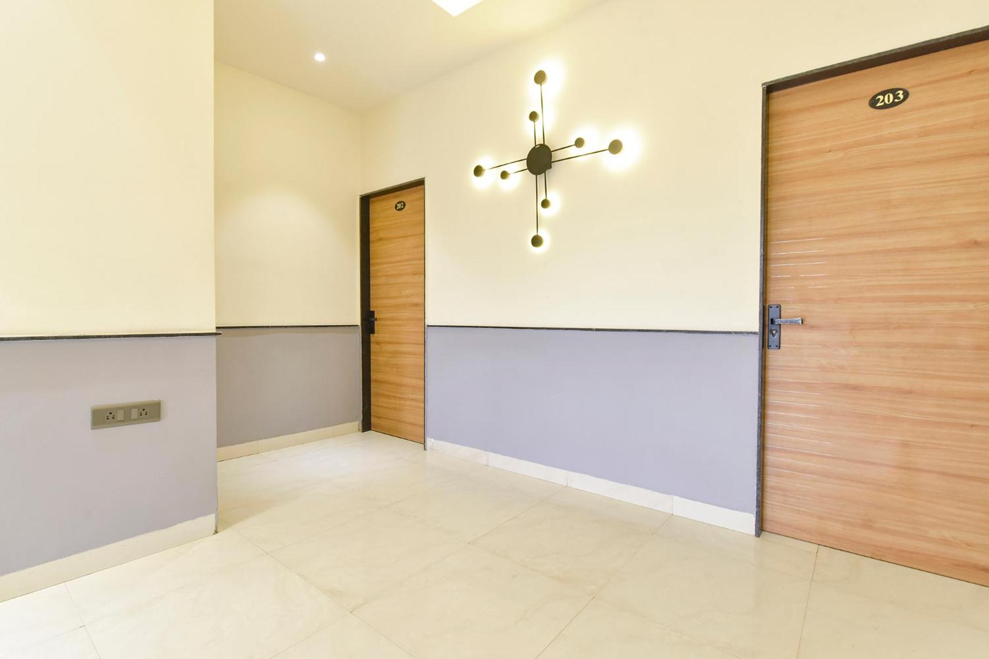 Fabhotel Kesar Indore Exterior foto